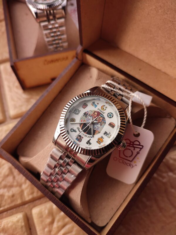 Reloj Formal de Acero con Fechero para Dama