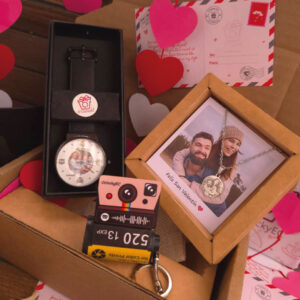 Combo San Valentín: Cadena +  Llavero + Reloj Personalizado